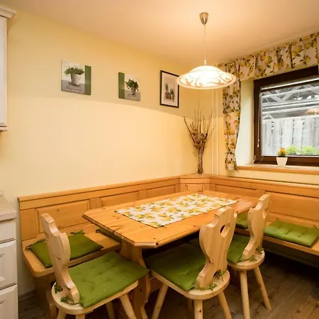 Apartma Pr Gatej 아파트