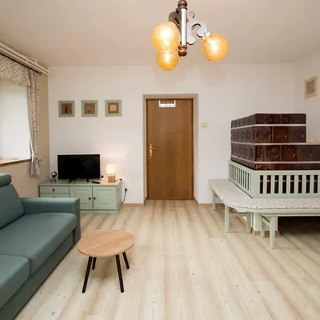 Apartma Pr Gatej 아파트 *