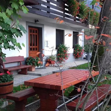 Apartma Pr Gatej Апартаменты