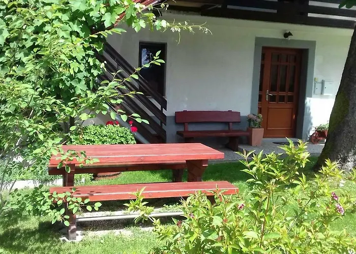 Apartma Pr Gatej Apartment